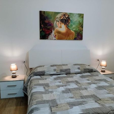 Granatelli Holiday Home Altavilla Milicia Exterior foto